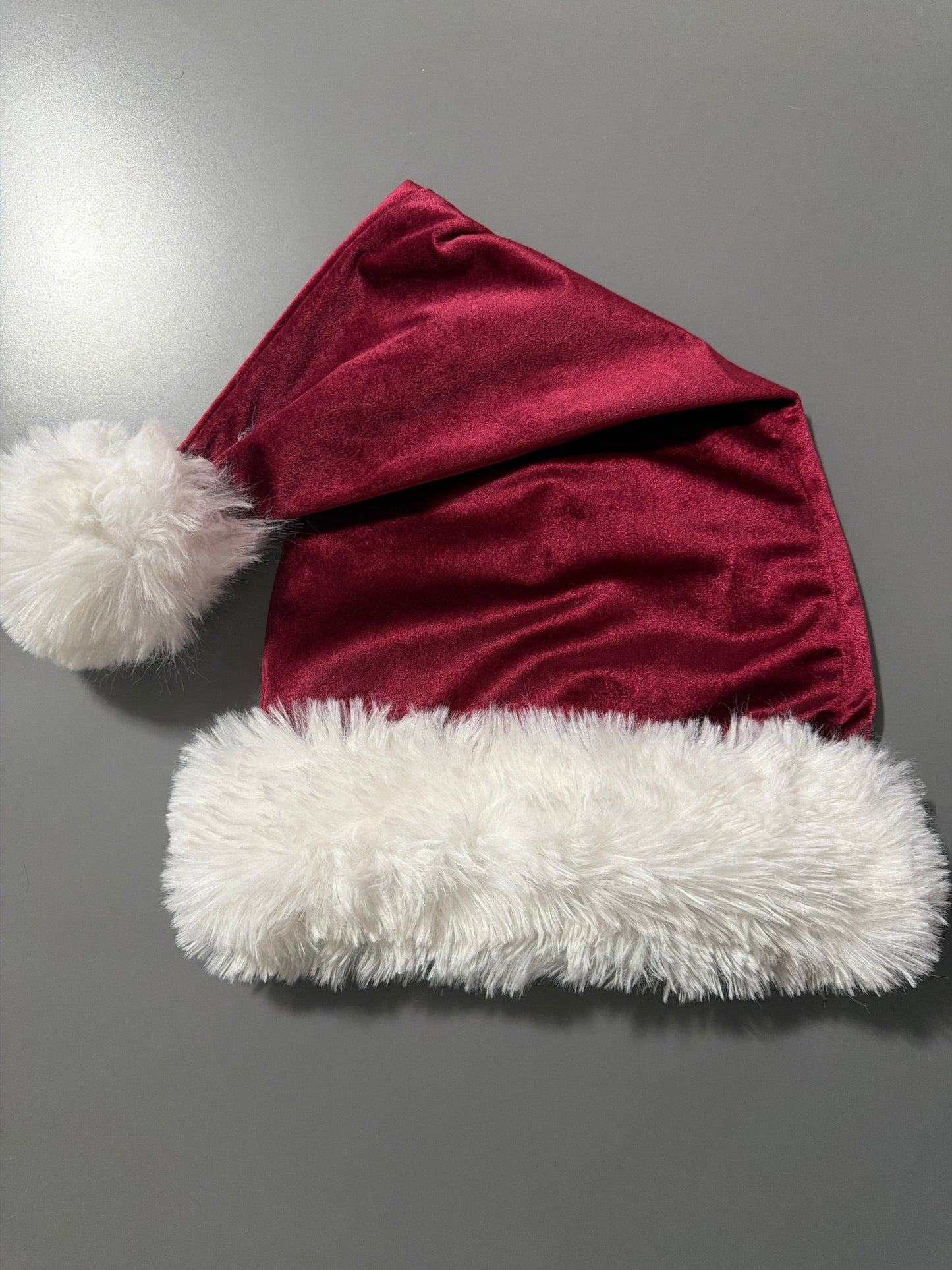 22” burgundy velvet hat