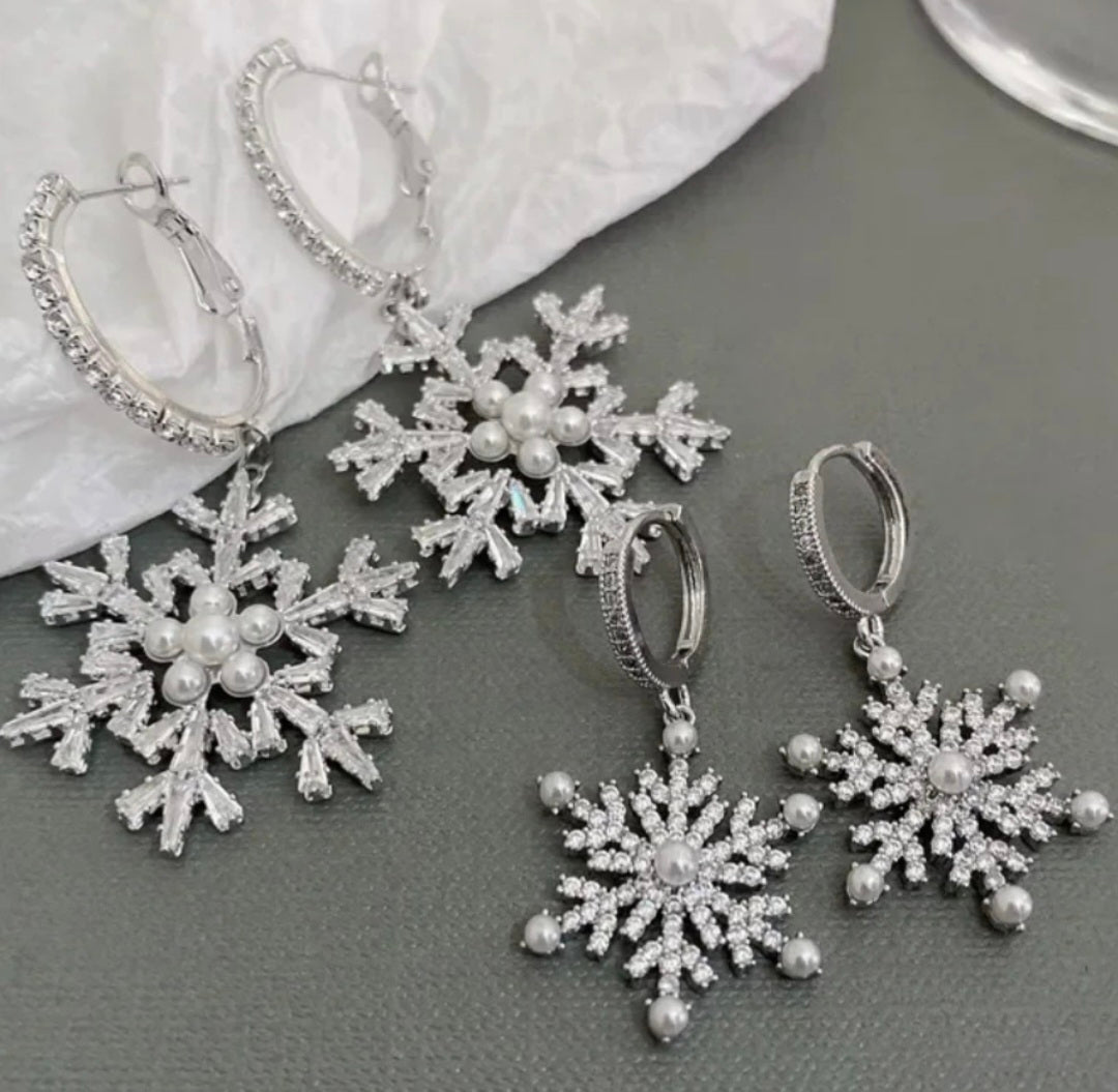 Silver w/ Pearls Snowflake Earrings