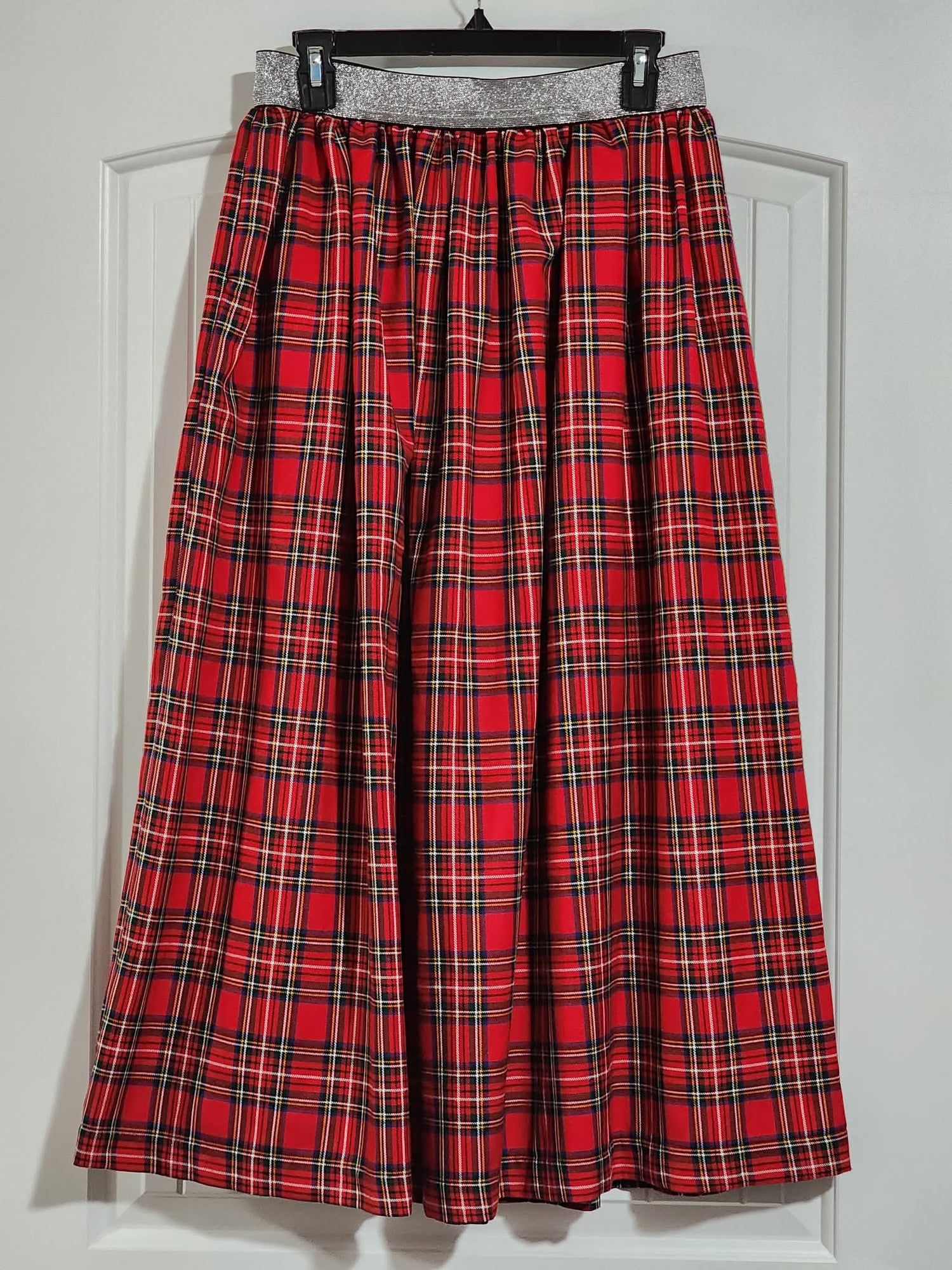 Mrs. Claus Clothing & Jewelry