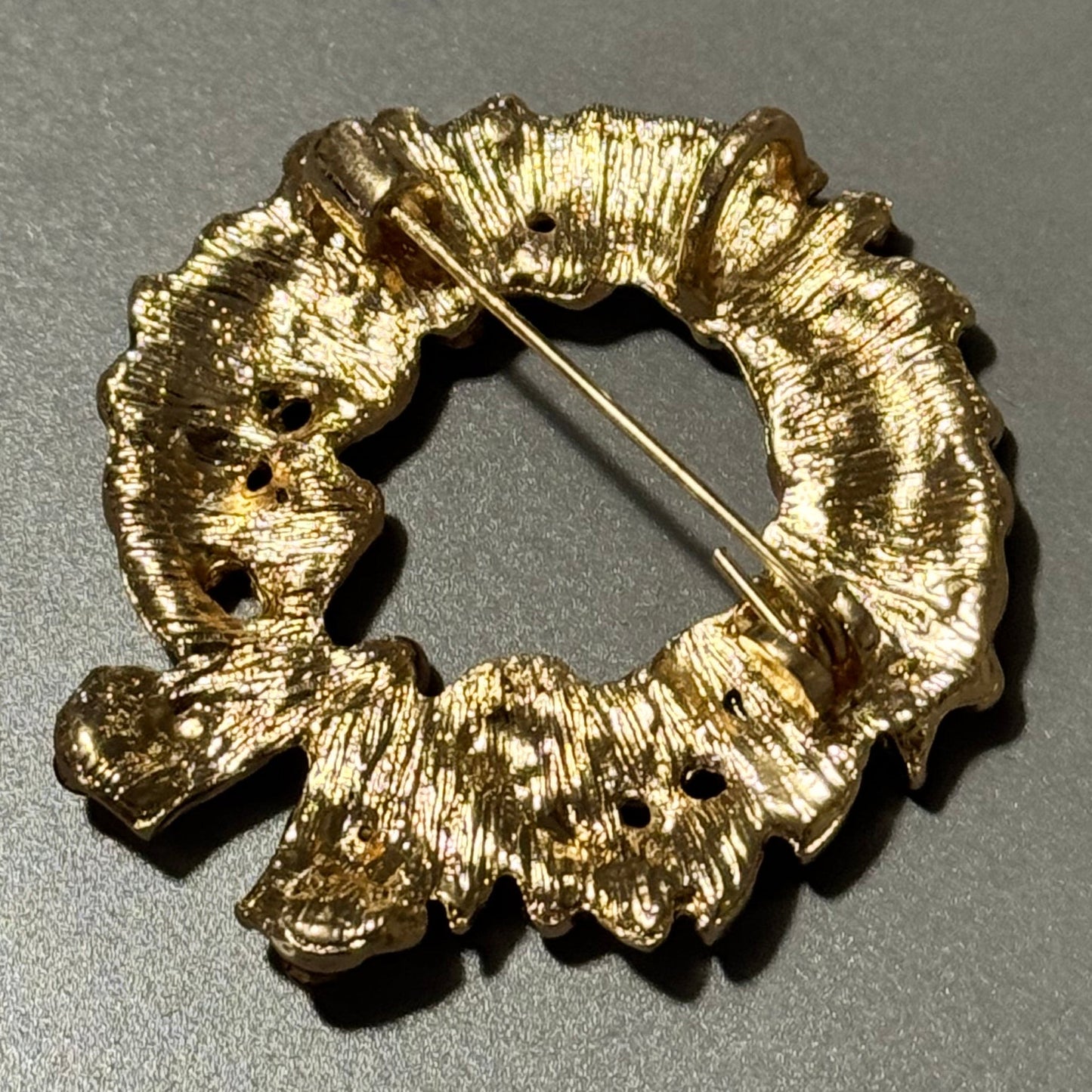 Christmas Wreath Brooch