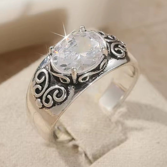Mrs. Claus Ring - Silver