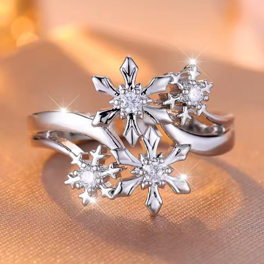 Mrs. Claus Ring - Silver Snowflakes