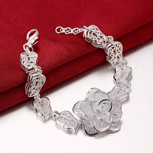 Poinsettia Bracelet