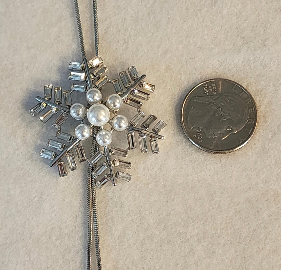 Snowflakes w/ Pearls Necklaces