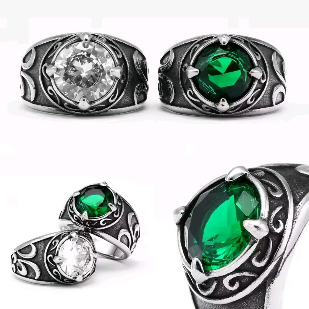 PRE-ORDER Santa Ring - Green Gem
