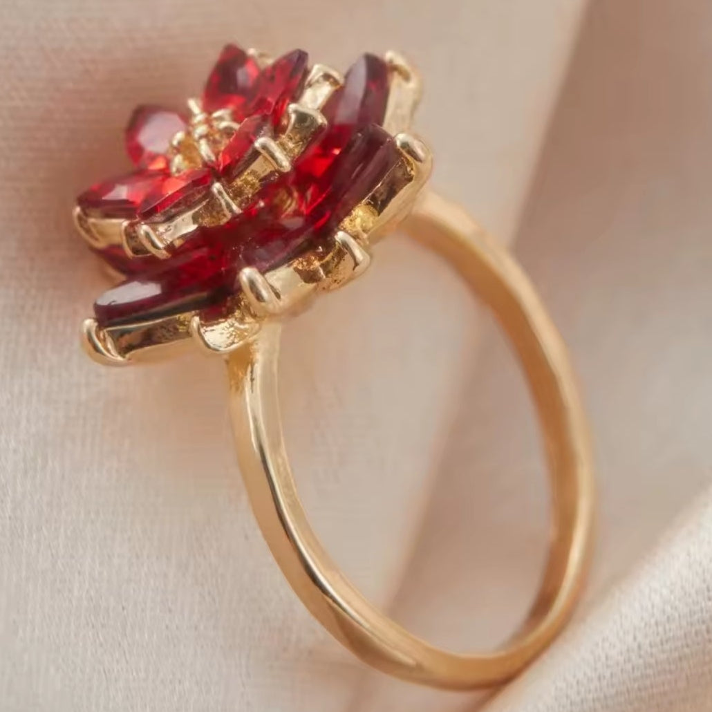 Mrs. Claus Ring - Red Gem Poinsettia