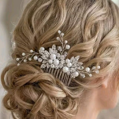 Mrs. Claus Pearl Hair Comb