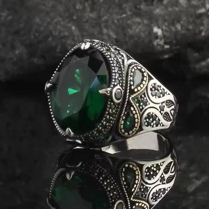 Santa Ring - Silver w/ Green Gem