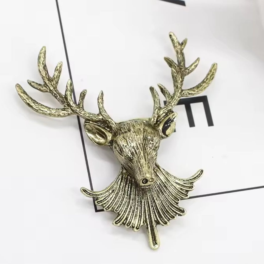 Reindeer Bust Brooch