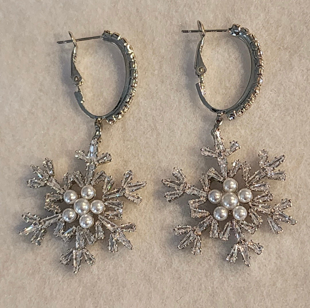 Silver Snowflake Earrings