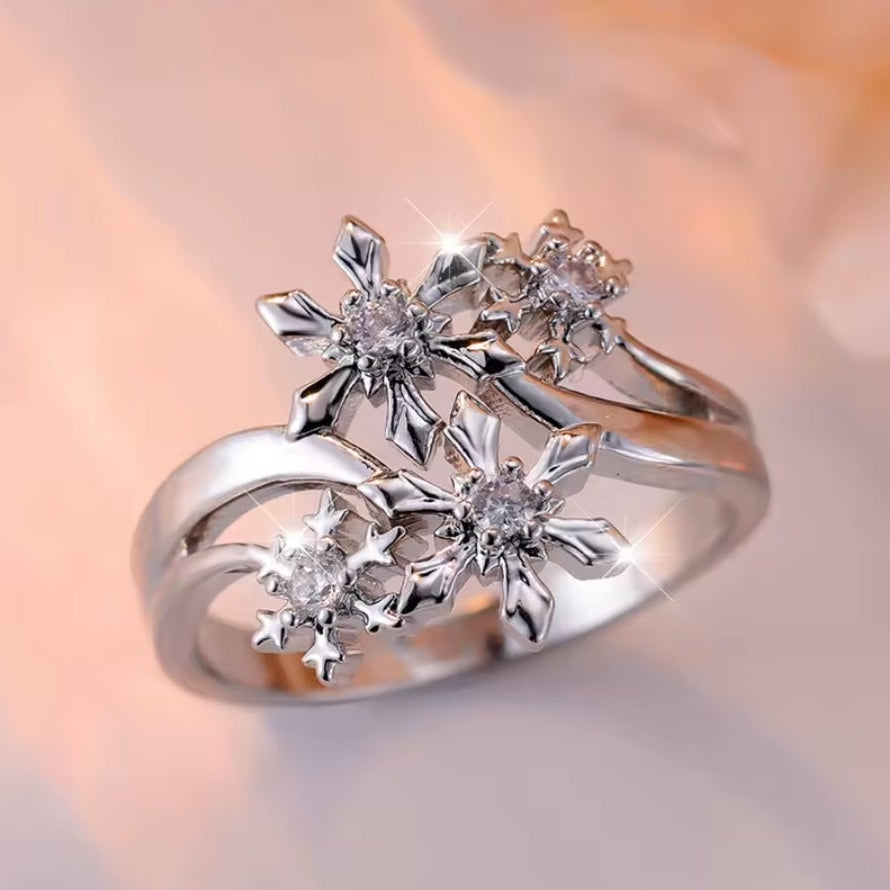 Mrs. Claus Ring - Silver Snowflakes