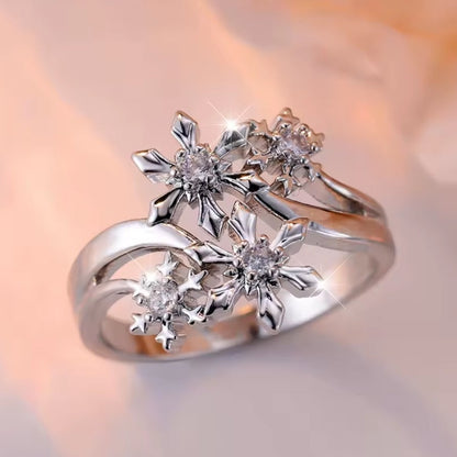 Mrs. Claus Ring - Silver Snowflakes
