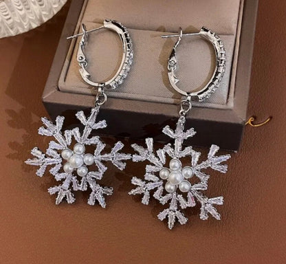 Silver Snowflake Earrings